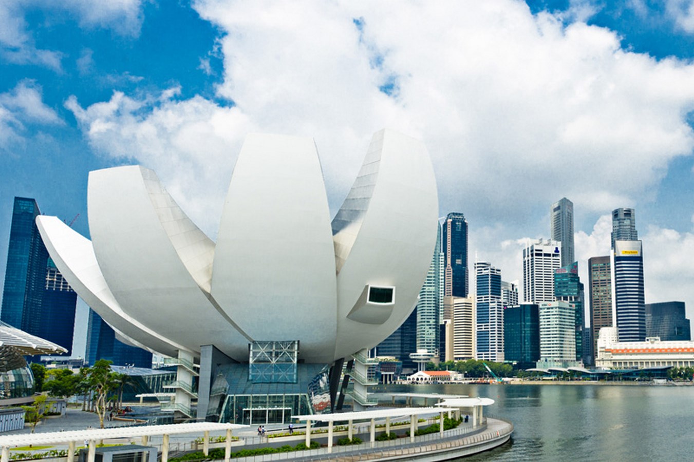 100 Best Architecture Projects of the 21st Century - ArtScience Museum