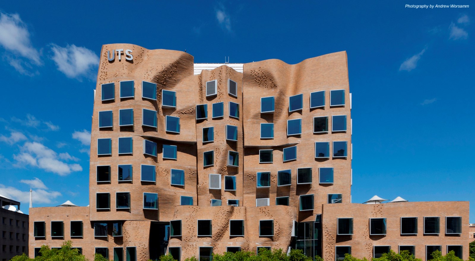 100 Best Architecture Projects of the 21st Century - The Dr. Chau Chak Wing Building, Sydney, Australia by Frank Gehry