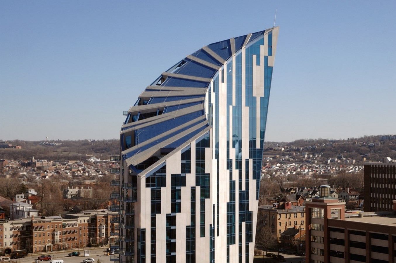 100 Best Architecture Projects of the 21st Century - Ascent at Roebling's Bridge