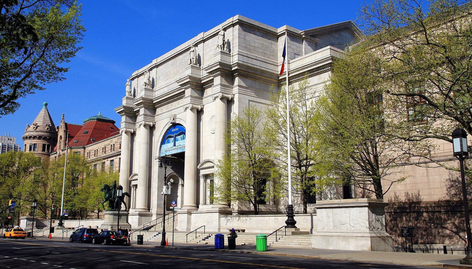 60 Most Famous Buildings in New York - American Museum of Natural History