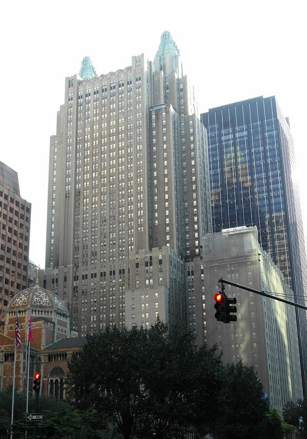 60 Most Famous Buildings in New York - Waldorf Astoria New York