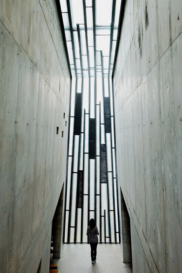 The Evolution of Spiritual Architecture in the last 60 Years - HOLY REDEEMER CHURCH, SPAIN - Sheet3