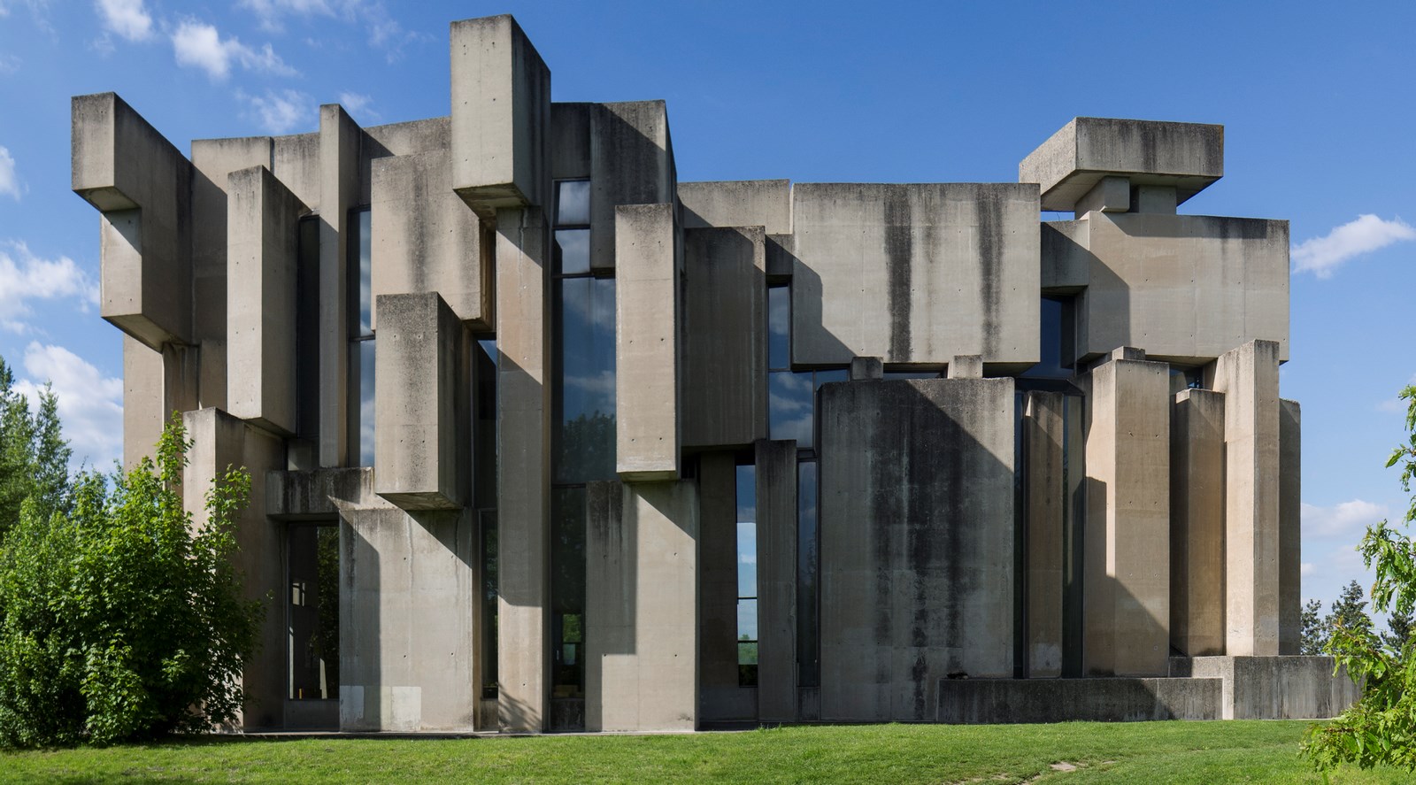 The Evolution of Spiritual Architecture in the last 60 Years - WOTRUBA CHURCH, AUSTRIA - Sheet2