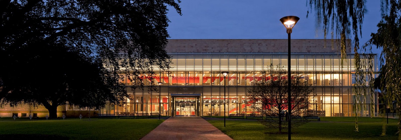 25 Most Iconic Structures In Boston - CAMBRIDGE PUBLIC LIBRARY