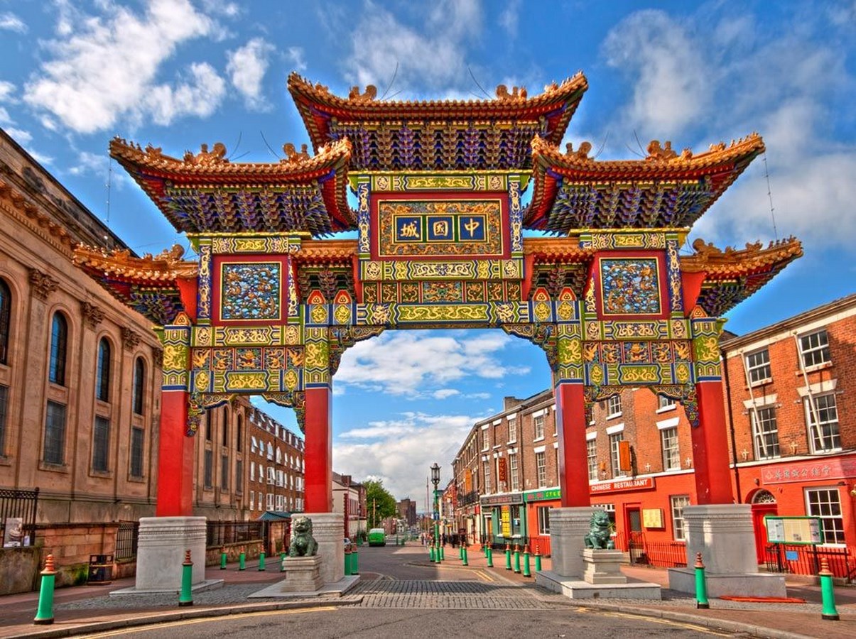 30 Structures that define Liverpool Architecture - ChinaTown Archway