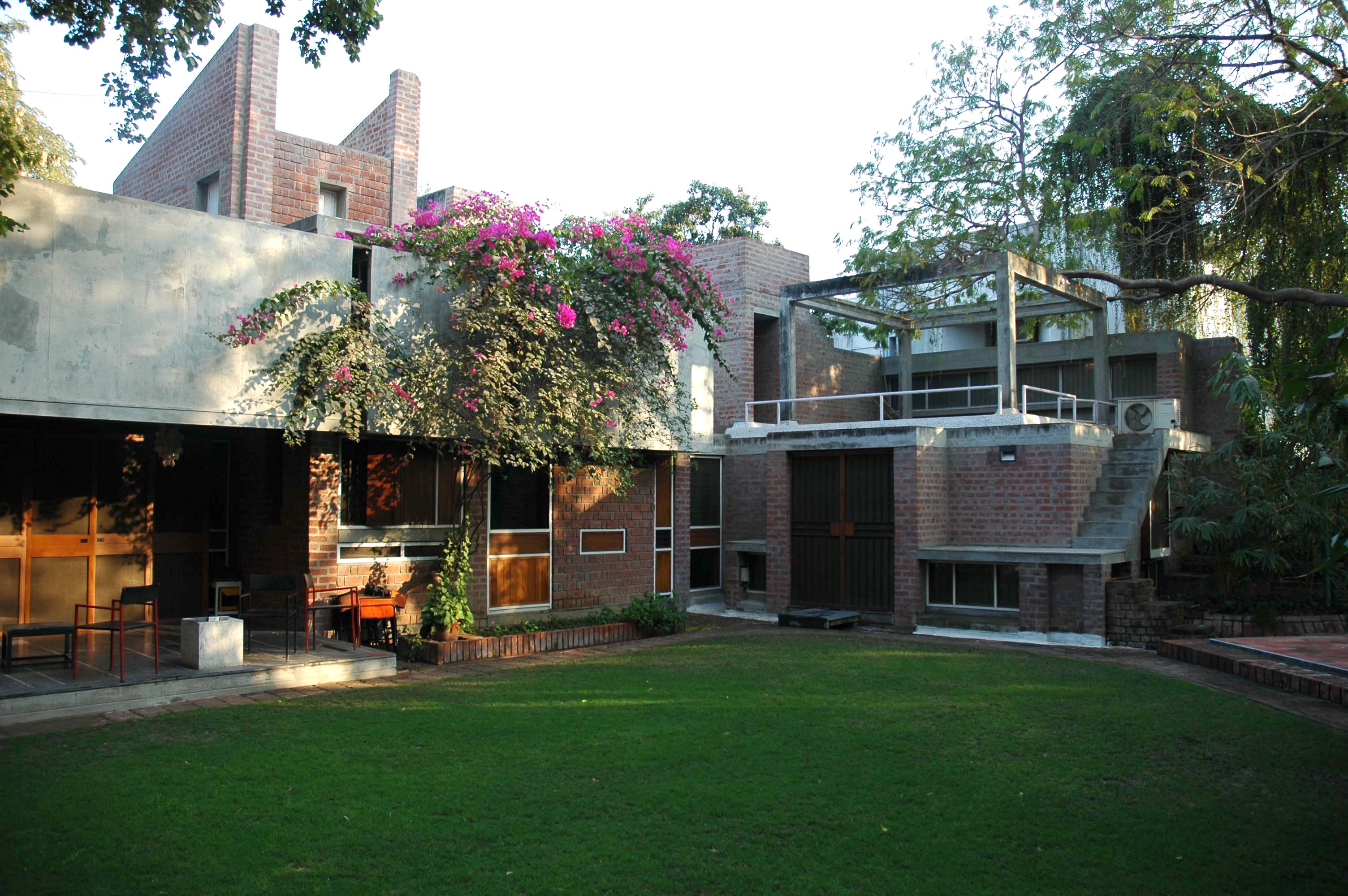 B. V. Doshi turns 92 today - the only Indian Architect to win the Pritzker Prize (so far) - Sheet2