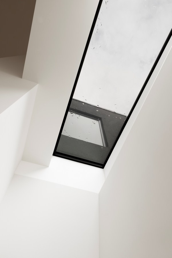 The Interlock By bureau de change - Sheet8