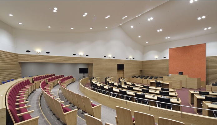 25 Projects by Fumihiko Maki -Nagano City Hall (+Nagano Performing Arts Center