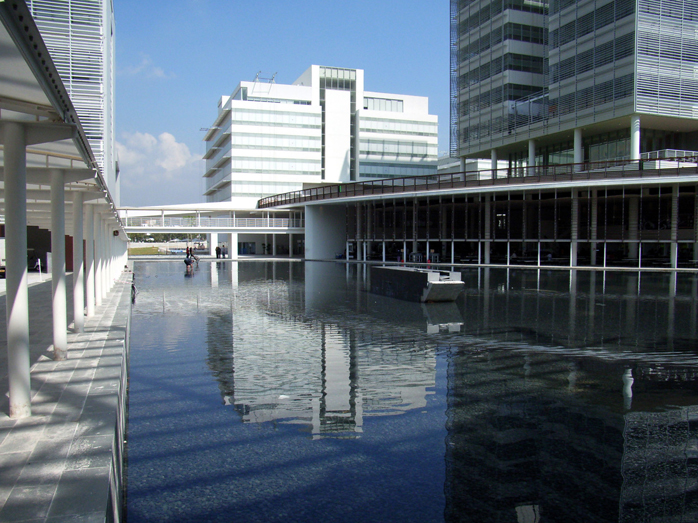 25 Projects by Fumihiko Maki -Republic Polytechnic