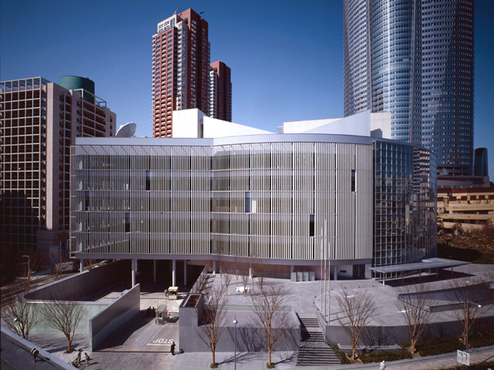 25 Projects by Fumihiko Maki -TV Ashai HQ