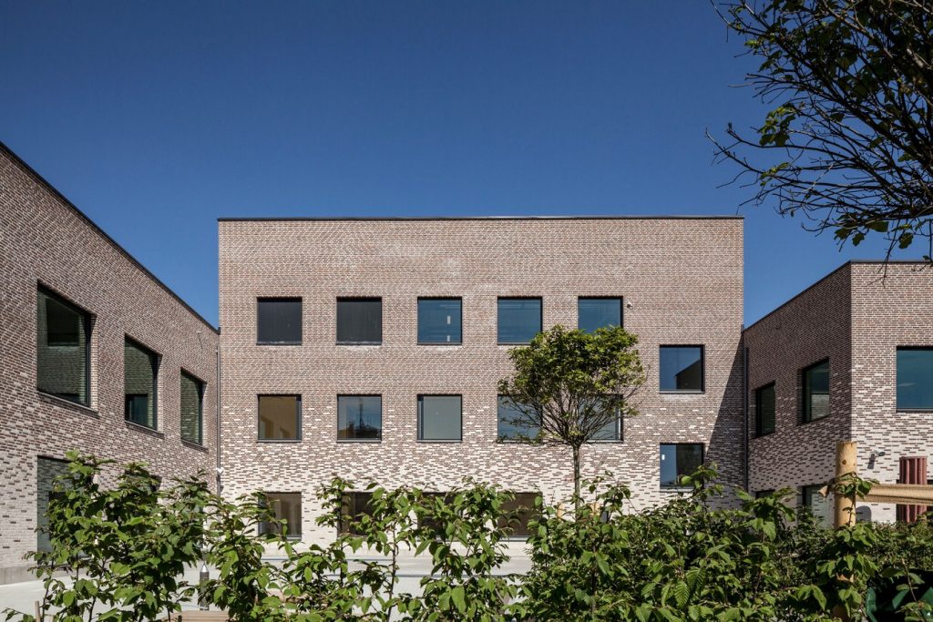 The New Tiunda School By C.F. Møller Architects - Sheet9