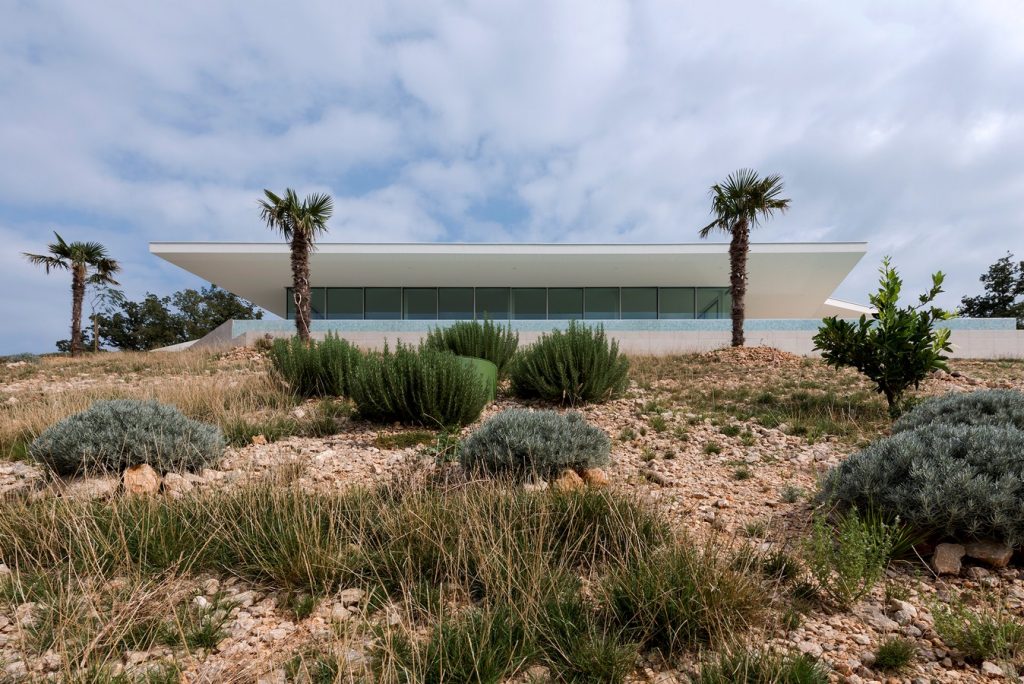 Bedrock House By Turato Architects Idis Turato - Sheet8