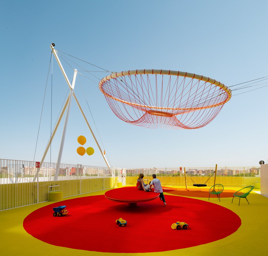 Roof Playground in Valencia By Rica Studio - Sheet1
