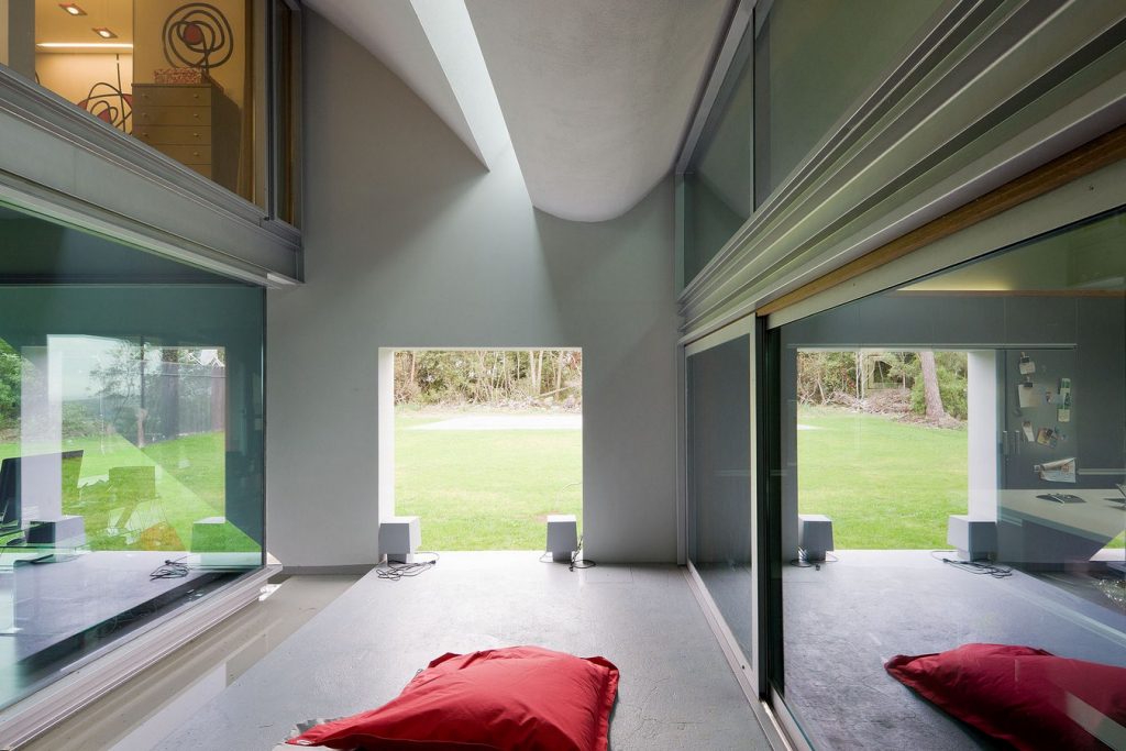 The House of the Flight of Birds By Bernardo Rodrigues Arquitecto - Sheet3