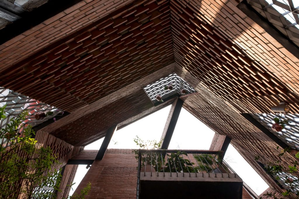 Brick Cave By H&P Architects - Sheet8