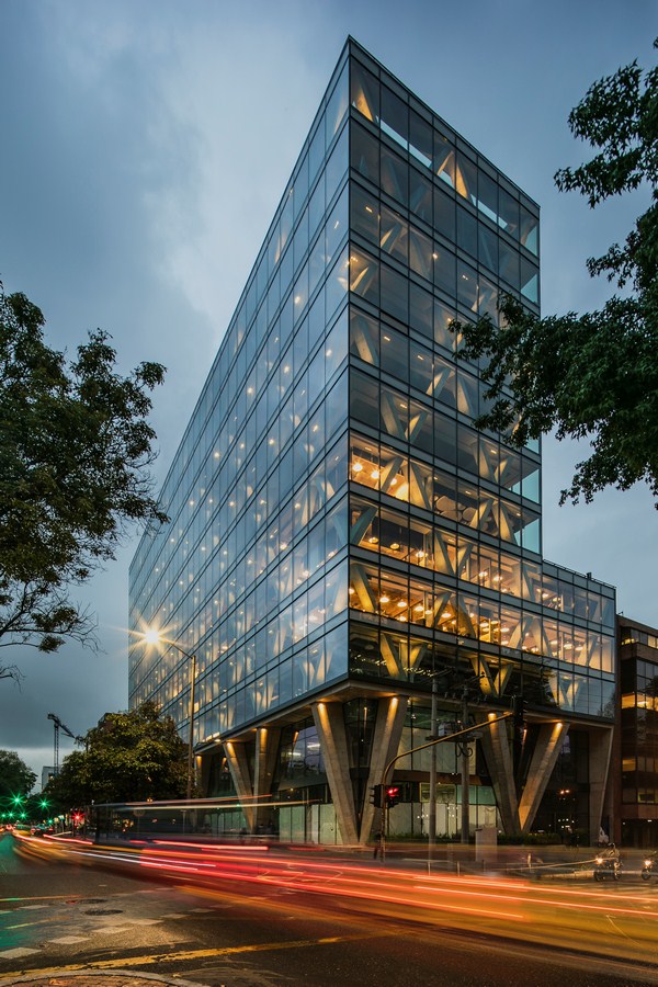 8111 By taller de arquitectura de bogotá - Sheet2