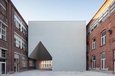 Architecture Faculty in Tournai By Aires Mateus