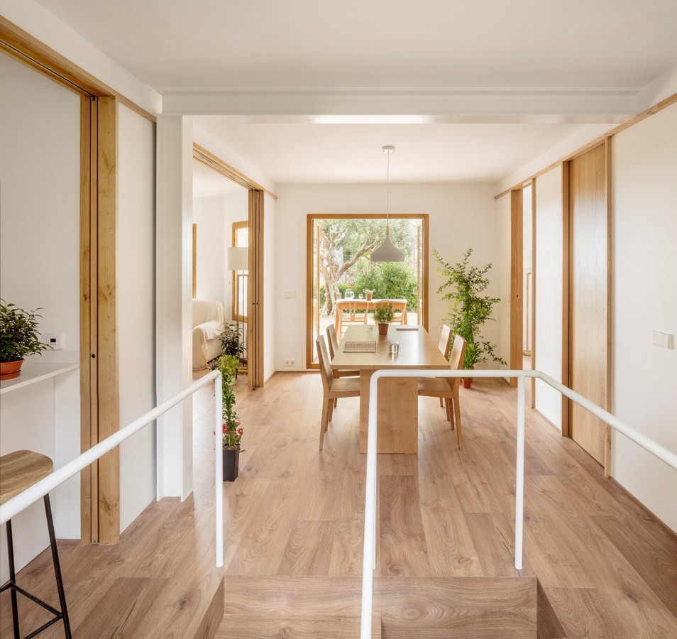 Costa Brava House By Roman Izquierdo Bouldstridge - Sheet8