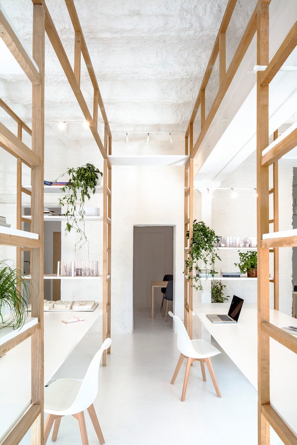 Multidisciplinary design office By Roman Izquierdo Bouldstridge - Sheet20