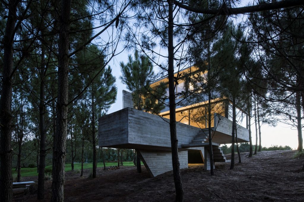 2914 House in the Trees By Luciano Kruk arquitectos - Sheet22