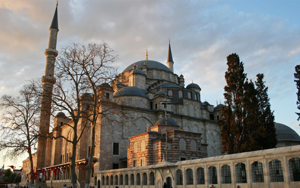 15 PLACES IN INSTANBUL- IMAGE 1 FATIH MOSQUE - Sheet1