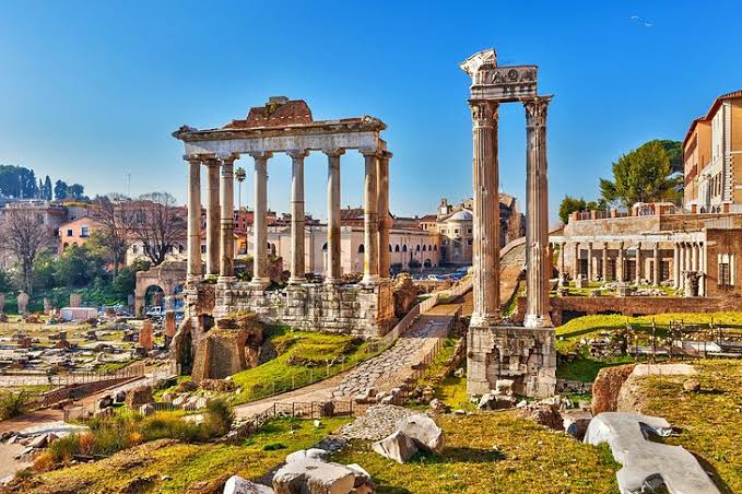 15 PLACES IN ROME IMAGE 7- ROMAN FORUM