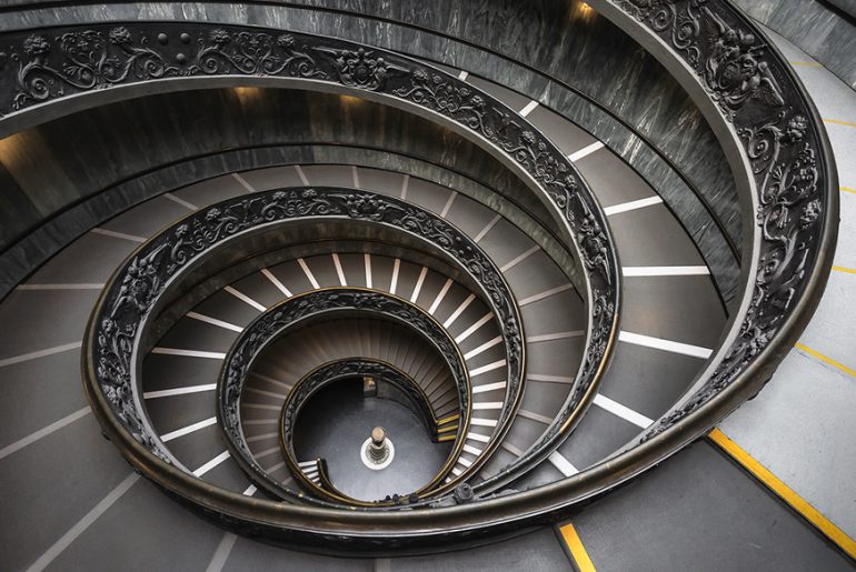 Exploring the Roman Architecture in the Vatican museums