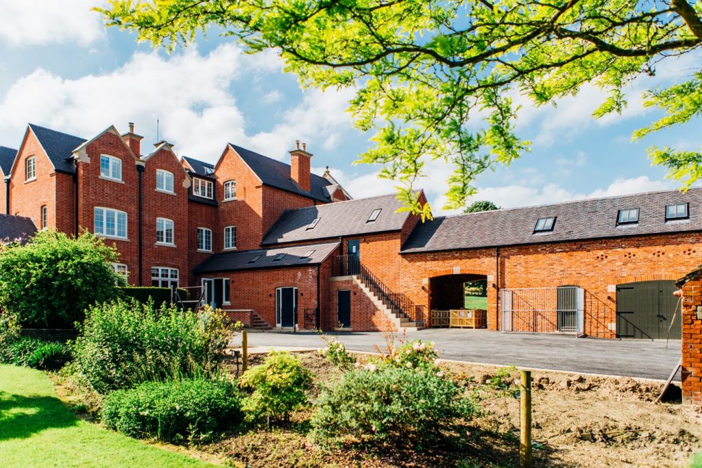 Architects in Nottingham | Top Architecture Firms in Nottingham England - Country house, Derbyshire Dales by Alex McIntyre