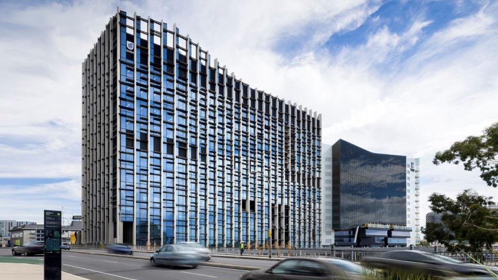 Architects in Nottingham | Top Architecture Firms in Nottingham England - University of South Australia Cancer Research Institute, Australia by ARUP