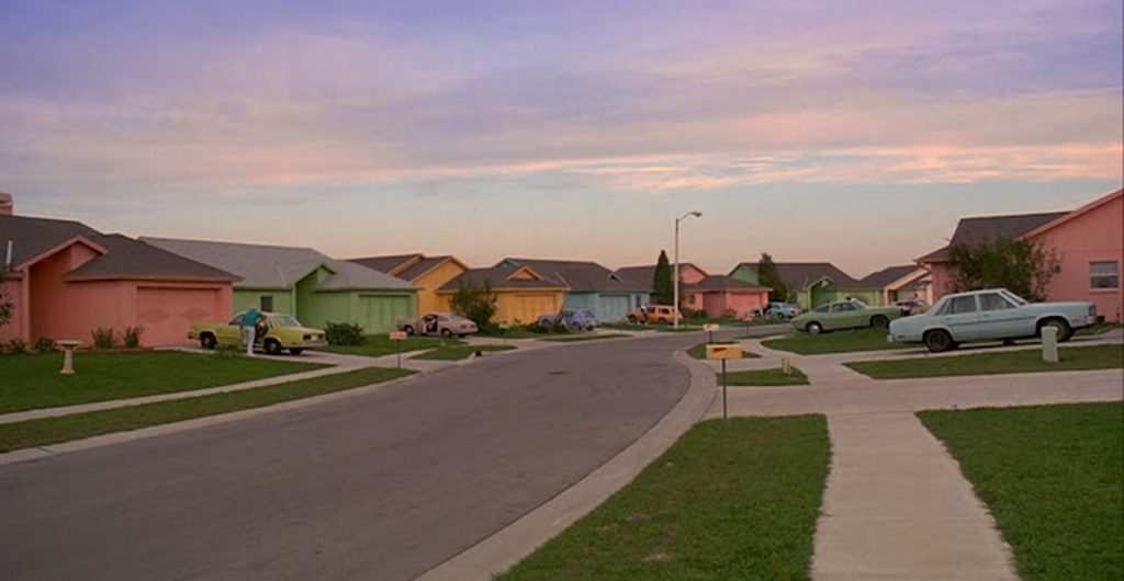 ARCHITECTURE OF DARK HUMOR FLICKS- EDWARD SCISSORHANDS