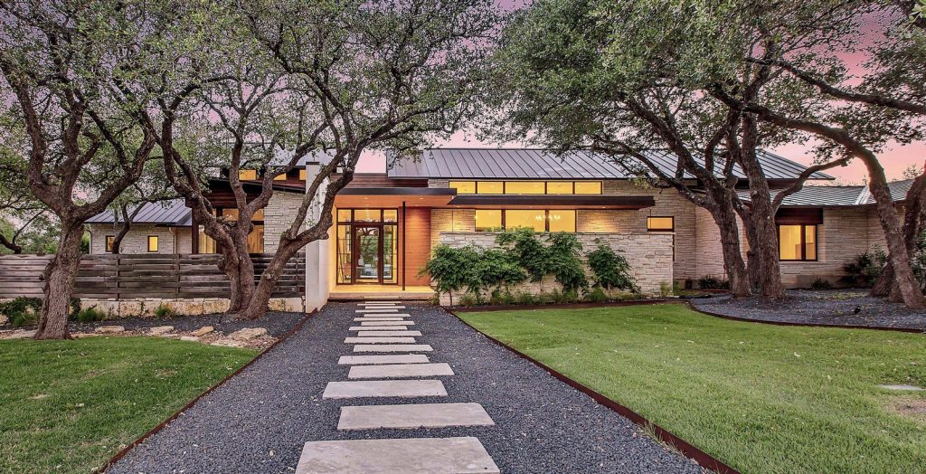 Modern Hill Country Home by Geschke Group