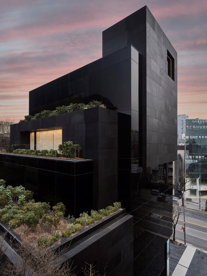 Chanel Seoul by Peter Marino Architect