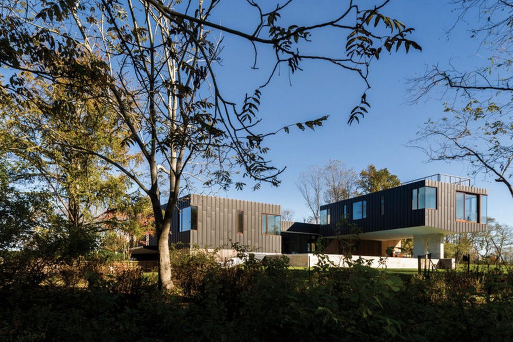 Top Architecture Firms in New York: Watermill House by OA