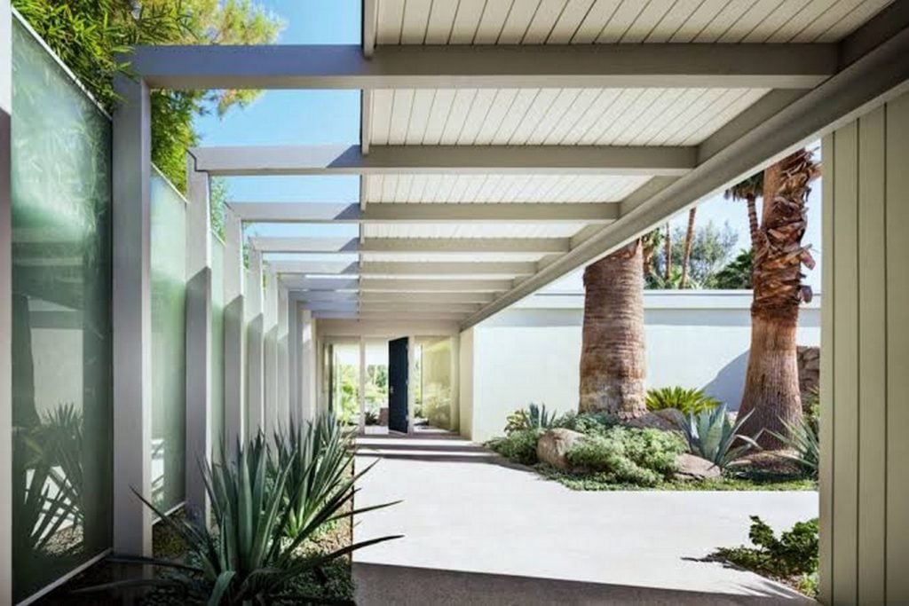 Palm Springs Residence by Steven Harris