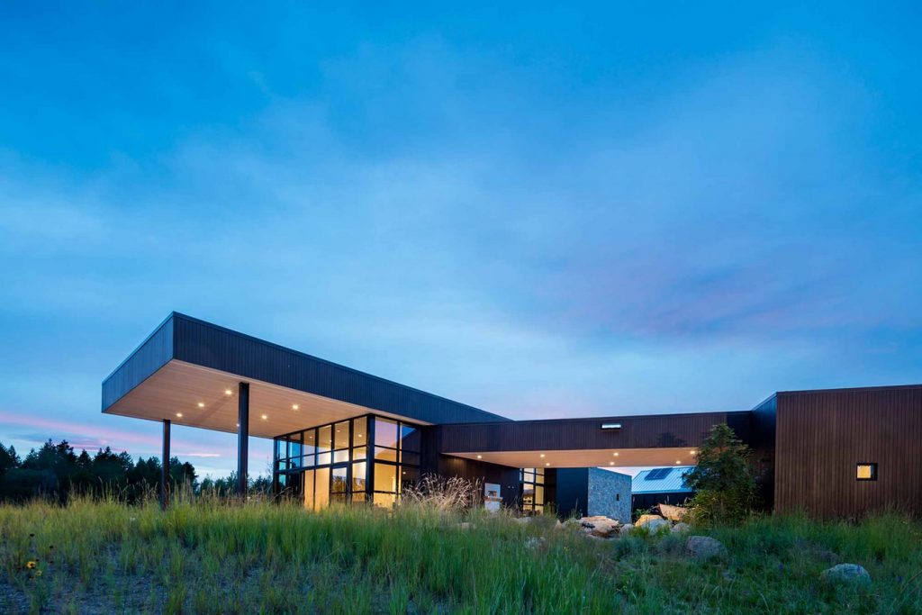 Confluence House by Cushing Terrelle