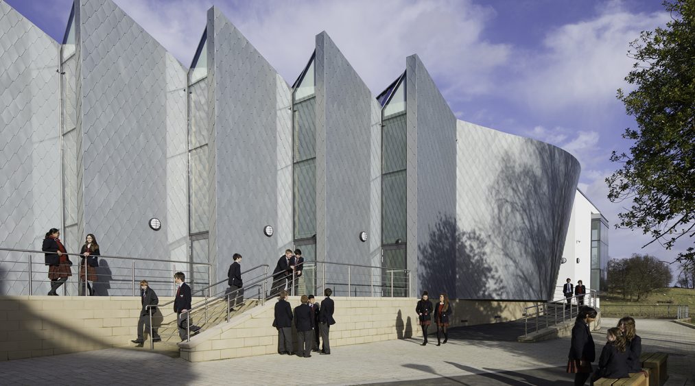 Princess Alexandra Auditorium by Associated architects