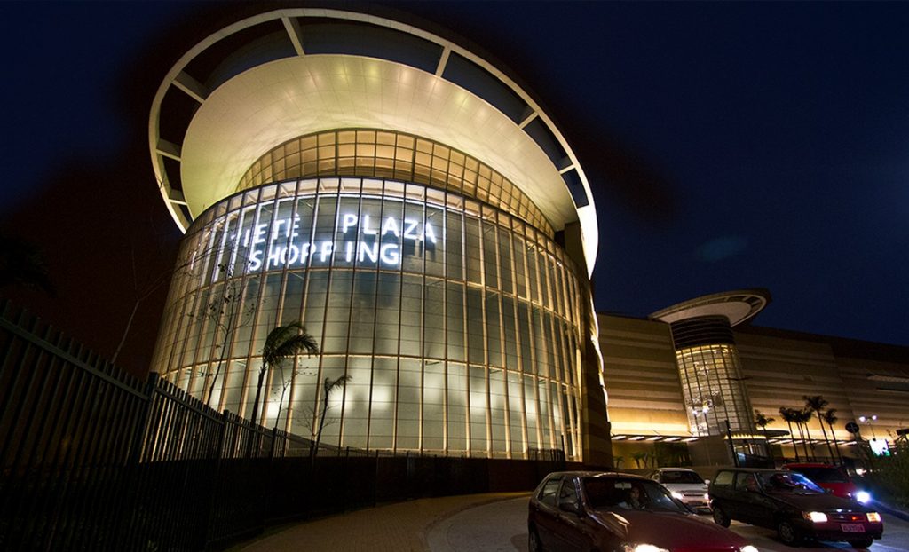 Tiete plaza by Designcorp