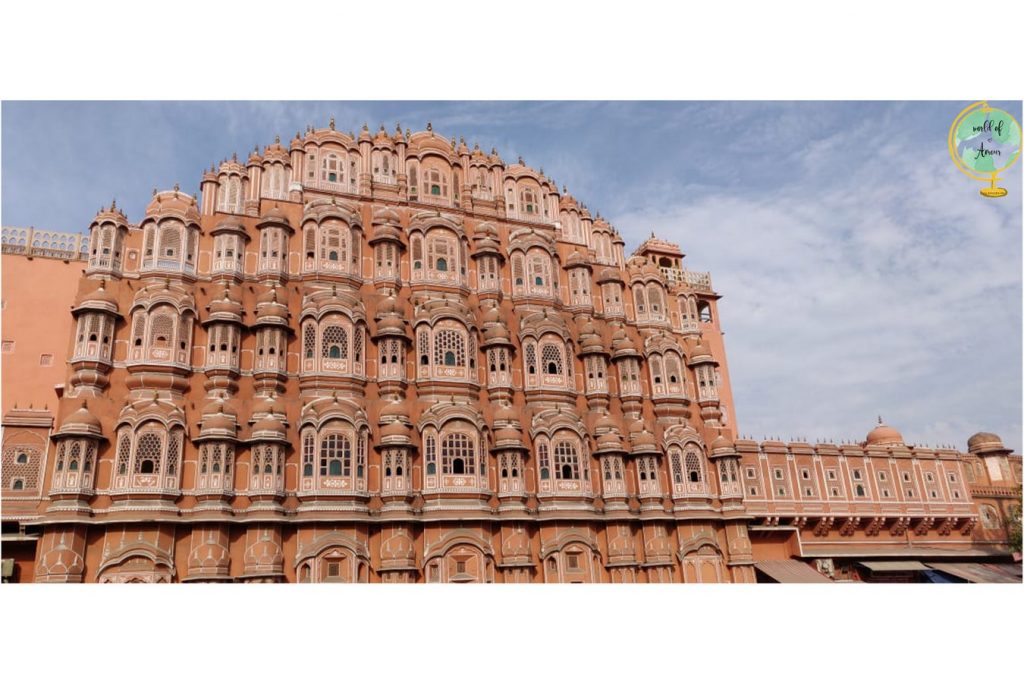 HIGHLIGHTING CHARACTERISTICS OF CULTURALLY IMPORTANT CITIES- IMAGE 2 hawa mahal
