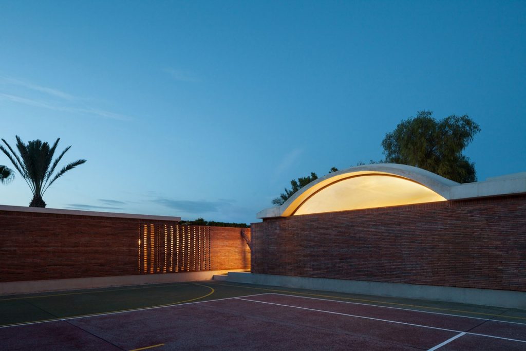 CASA IV by Mesura Architects