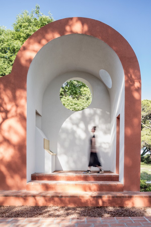 The Morning Chapel by Flores & Prats - Sheet2