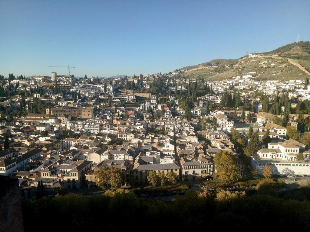 The city unfurling on the slopes - Sheet16