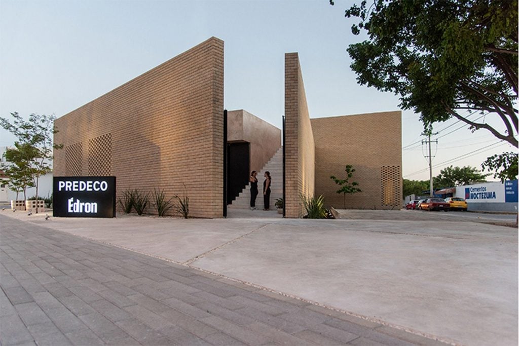 Edron Gallery by TACO Architects
