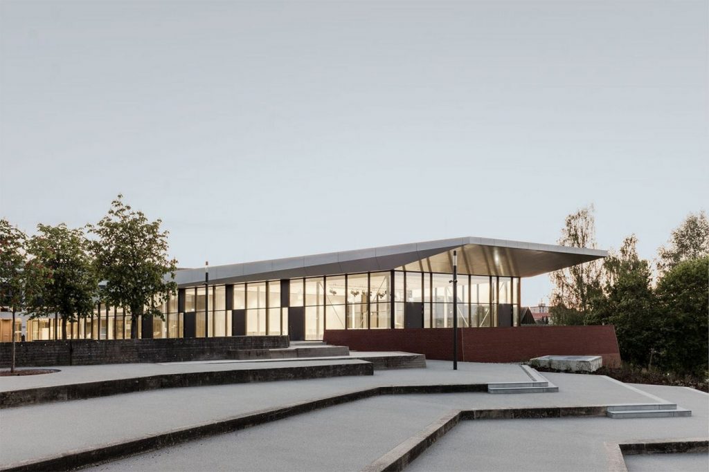 Vocational school center Rottweil by Kienleplan Architects
