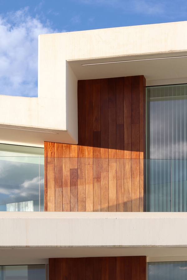 Lujan House by Perretta Arquitectura - Sheet4