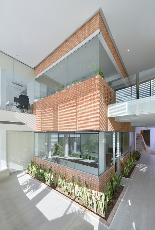 APARAT Headquarters by Qastic - Sheet1