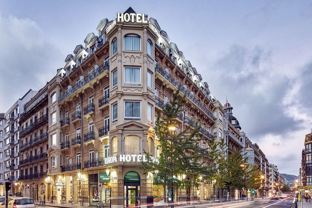 Hotel Europa Sercotel by Requena Y Plaza