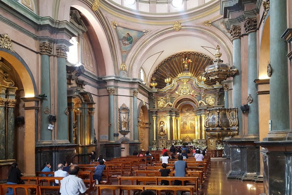 Places to visit in Lima, Peru-IglesiaDeLasNazarenas - Sheet14