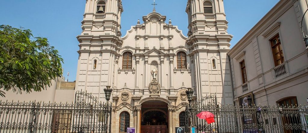 Places to visit in Lima, Peru-IglesiaDeLasNazarenas - Sheet15