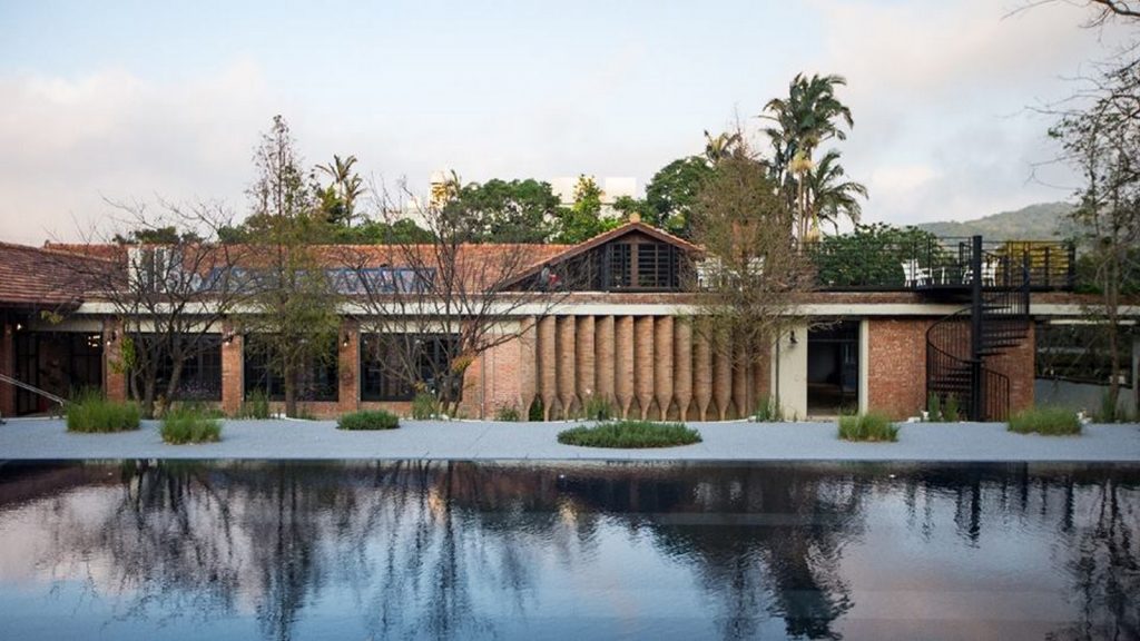 Brick Yard by Motif Planning & Design Consultants