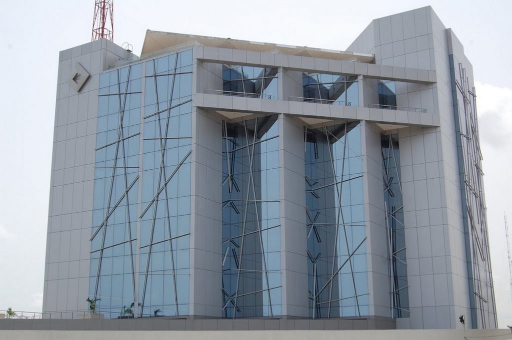 15 Places to Visit in Lagos-DiamondBank Official Gead Office -2